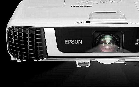 ���� EPSON EBFH52 Full HD ����� ����� ���� 4000 �����
